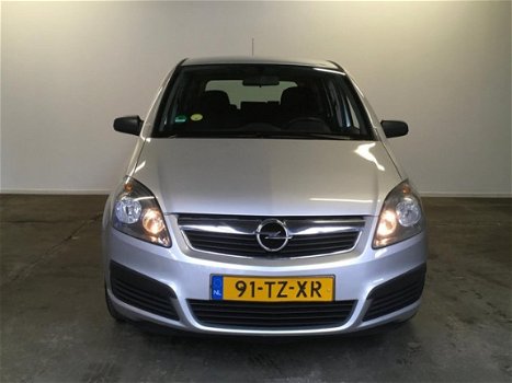 Opel Zafira - 1.8 Business Airco / Trekhaak / NAP / 7-persoons - 1