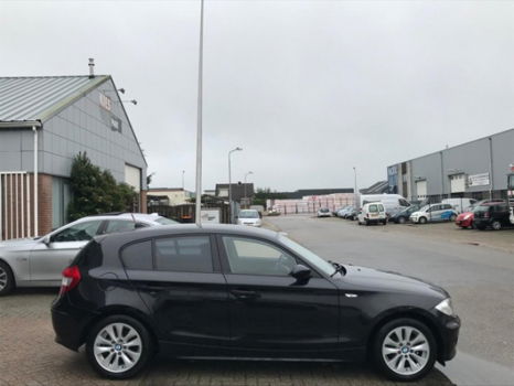 BMW 1-serie - 116i Business Line Airco/ 5Dr/ El. raam/ APK - 1