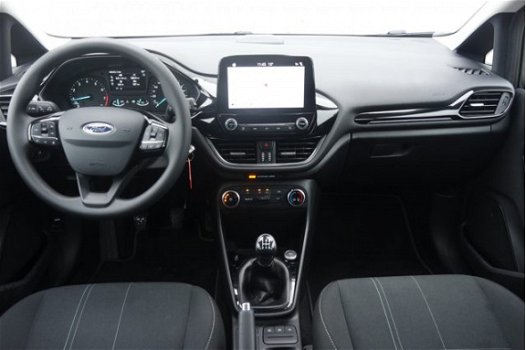 Ford Fiesta - Trend 1.1 70 PK | Cruise control | Airco | Parkeersensoren achter | Navigatie | Lane k - 1