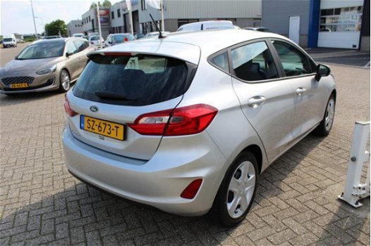 Ford Fiesta - 1.1 Trend 85pk | Navigatie met Bluetooth | Airco | Elektrische Ramen & Spiegels | Auto - 1