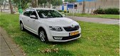 Skoda Octavia - 1.6 TDI Greenline Businessline NAVI BLUETOOTH USB CRUISE NAP DEALER ONDERHOUDEN NL A - 1 - Thumbnail