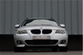 BMW 5-serie Touring - 2.5 I 523i E61 | M-pakket | NL auto | Automaat | - 1 - Thumbnail