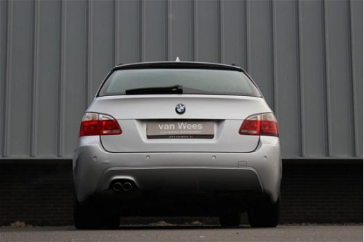 BMW 5-serie Touring - 2.5 I 523i E61 | M-pakket | NL auto | Automaat | - 1
