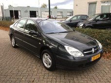 Citroën C5 - 1.8-16V Ligne Prestige Clima/Trekhaak Lage km-stand