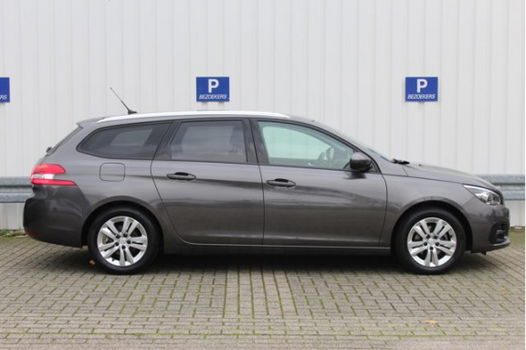 Peugeot 308 - 110pk Sublime Panoramadak, Navigatie - 1