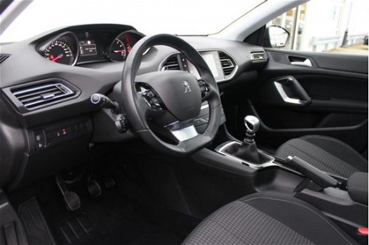 Peugeot 308 - 110pk Sublime Panoramadak, Navigatie - 1