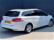 Peugeot 308 - 1.2 110pk Premium /Panoramadak/Navi - 1 - Thumbnail