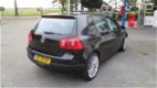 Volkswagen Golf - 1.6 FSI Trendline Business - 1 - Thumbnail