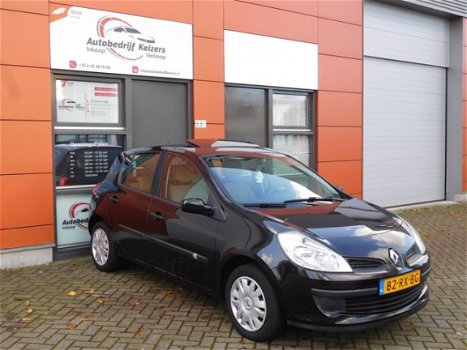 Renault Clio - 1.2-16V Expression APK 07-2020 ELEK RAMEN NAP SCHUIF-KANTELDAK - 1