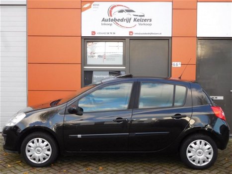 Renault Clio - 1.2-16V Expression APK 07-2020 ELEK RAMEN NAP SCHUIF-KANTELDAK - 1