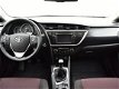 Toyota Auris - 2.0D Dynamic BH66738 | Navi | Climate | Cruise | Bluetooth | Camera | Parkeersensoren - 1 - Thumbnail