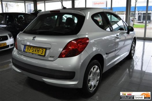 Peugeot 207 - XR 1.4 - 1