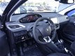 Peugeot 208 - 1.2 82pk Allure l Clima l Navi l Camera l Rijklaar - 1 - Thumbnail