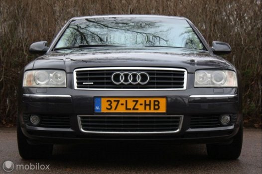 Audi A8 - 3.7 quattro - 1