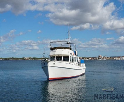 Grand Banks 49 Motoryacht - 4