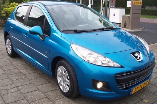 Peugeot 207 - 1.4 VTi Urban Move Eerste eignaar.Airco Cruise Lage km stand. Nieuwe apk Zeer nette au - 1