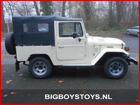 Toyota Land Cruiser - FJ 40 Softtop - 1