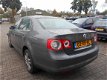 Volkswagen Jetta - 1.6 FSI Sportline Business AUTO SLAAT NIET AAN - 1 - Thumbnail