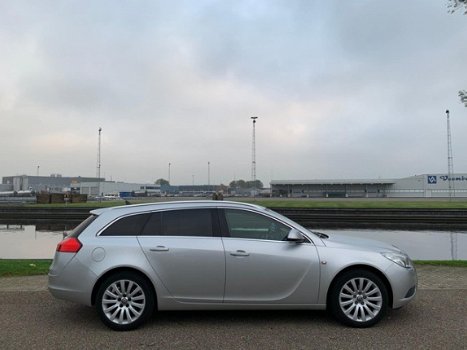 Opel Insignia Sports Tourer - 1.8 Edition, Navigatie, ECC - 1