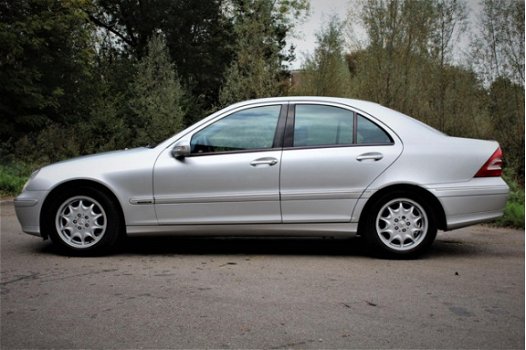 Mercedes-Benz C-klasse - 320 Avantgarde | Automaat | Cruise \ Climate control | Stoelverwarming | - 1