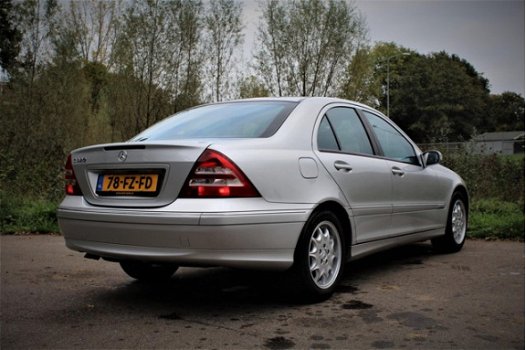 Mercedes-Benz C-klasse - 320 Avantgarde | Automaat | Cruise \ Climate control | Stoelverwarming | - 1