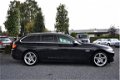 BMW 5-serie Touring - 523i 3.0i Automaat Xenon 19'' - 1 - Thumbnail