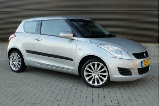 Suzuki Swift - 1.2i Airco LM-velgen Stoelverw. NL-auto - 1