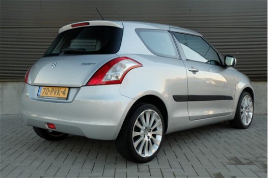 Suzuki Swift - 1.2i Airco LM-velgen Stoelverw. NL-auto - 1