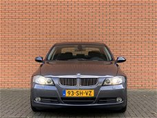 BMW 3-serie - 330i High Executive | Navigatie | Cruise control | Airconditioning | Keyless Go | Park