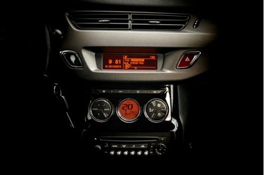 Citroën C3 - 1.0 PureTech ECC/Cruise/Orig. Audio/Trekhaak/LED/Isofix/Rijklaar - 1