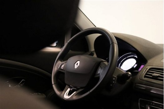 Renault Mégane Estate - 1.2 115PK TCe Limited * Facelift | Clima | Navi | LMV | PDC | Trekhaak | Blu - 1