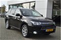 Mitsubishi Outlander - 2.0 PHEV Excl. Btw Executive Edition, Xenon Achteruitrijcamera Navigatie Trek - 1 - Thumbnail