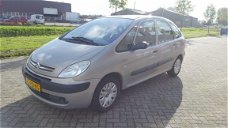 Citroën Xsara Picasso - 2.0i-16V Image automaat