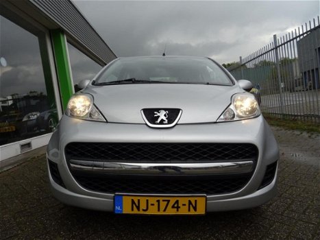 Peugeot 107 - 1.0-12V Sublime - 1