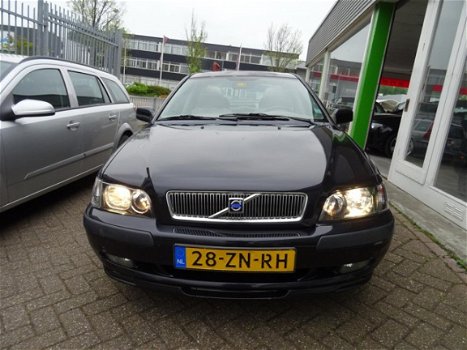 Volvo S40 - 2.0 Europa Elegance AUTOMAAT - 1