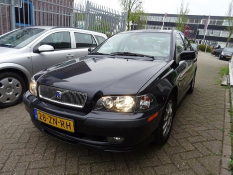 Volvo S40 - 2.0 Europa Elegance AUTOMAAT - 1