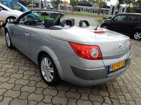 Renault Mégane coupé cabriolet - 2.0-16V Dynamique Luxe AIRCO / CRUISE - 1