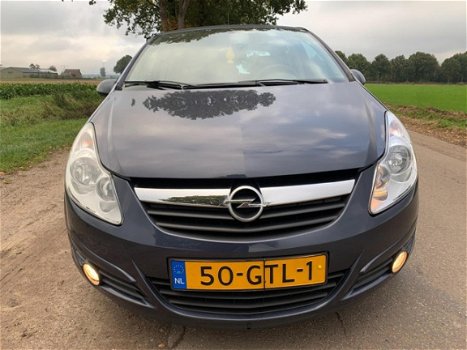 Opel Corsa - 1.4-16V Enjoy / 5 drs airco - 1