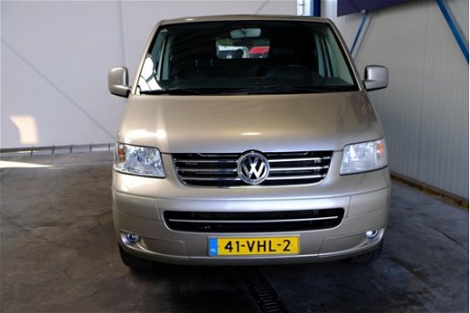 Volkswagen Transporter - 2.5 TDI 340 L2H1 - Automaat, Leder, Airco, Cruise, Trekhaak - 1