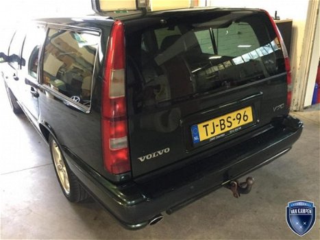 Volvo V70 - 2.5 - 1