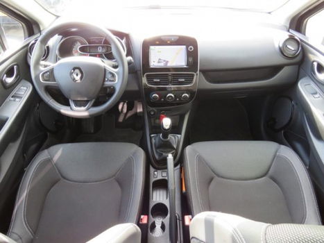 Renault Clio Estate - 0.9 TCe Zen Navi Airco DAB+ Bluetooth Cruise - 1