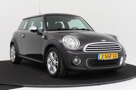 Mini Mini One - 1.6 Pepper Baker Street | Navigatie | Half Leer | Trekhaak - 1