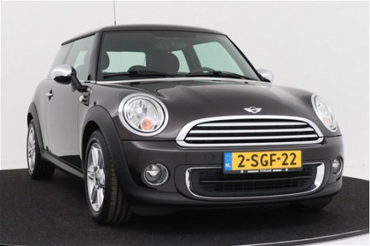 Mini Mini One - 1.6 Pepper Baker Street | Navigatie | Half Leer | Trekhaak - 1