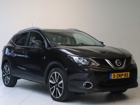 Nissan Qashqai - 1.6 Tekna/Clima/Navi/Panoramadak/Leder/LED/1500 KG Trekvermogen - 1