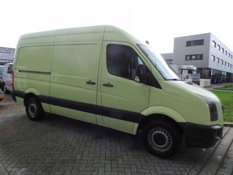 Volkswagen Crafter - 35 2.5 TDI L2H2 136pk Airco, Navigatie, Trekhaak - 1