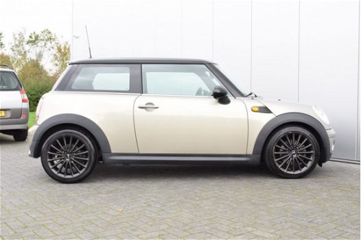 Mini Mini Cooper - 1.6 Airco 17'LMV Mistl/voor Priv/glass - 1