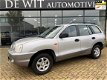 Hyundai Santa Fe - 2.0i-16V Silver Edition Airco, Cruise-C, Trekhaak, LM velg, RAD/CD, NL Auto, NAP - 1 - Thumbnail