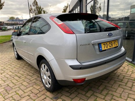 Ford Focus - 1.6-16V Trend Nieuwe APK Airco, Rad/CD, Stuurbed, Cruise-C, NL auto met NAP - 1