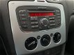 Ford Focus - 1.6-16V Trend Nieuwe APK Airco, Rad/CD, Stuurbed, Cruise-C, NL auto met NAP - 1 - Thumbnail