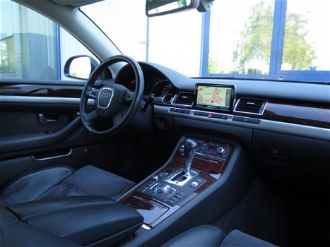 Audi A8 - 2.8 FSI AUT. 209PK | NAVI | LEDER | XENON | SCHUIFDAK - 1